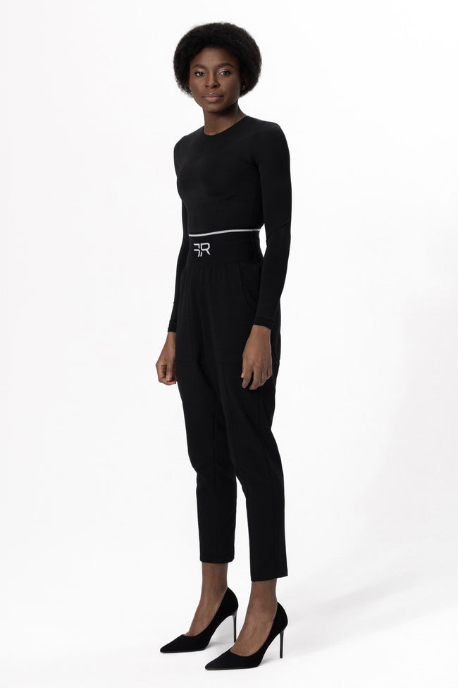 Wide-Leg Cotton-Blend Pants — a timeless and elegant addition to your collection