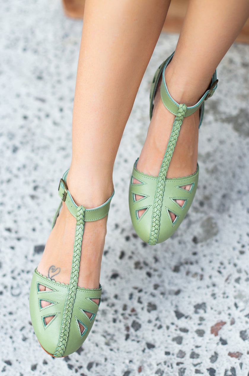 Bounty T-strap Leather Sandals-0