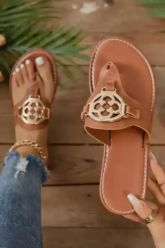 Chestnut Leather Thong Sandals – Metal Chain Detail-1