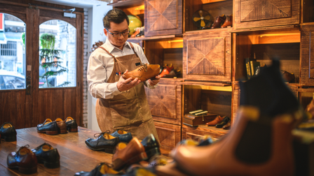 “Meet the Makers: Why We Choose Artisans Over Algorithms”