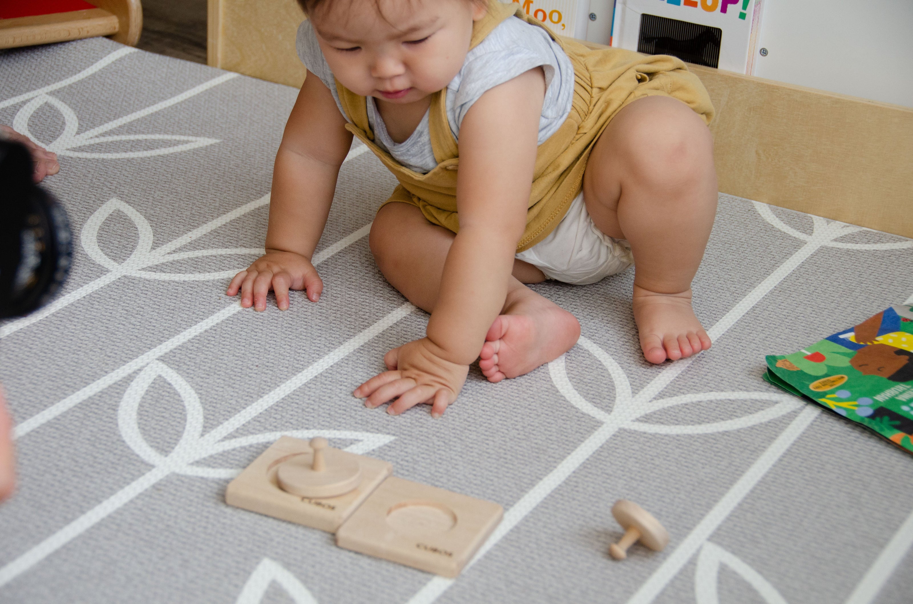 Circle puzzles