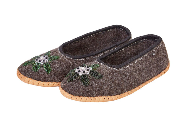Adult Woolen Slippers (felt) with beads-1