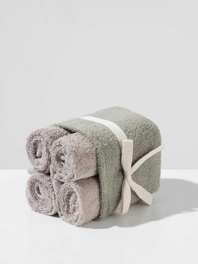 Cotton towel set in a basket – (4 pcs, 30 x 50 cm)-1