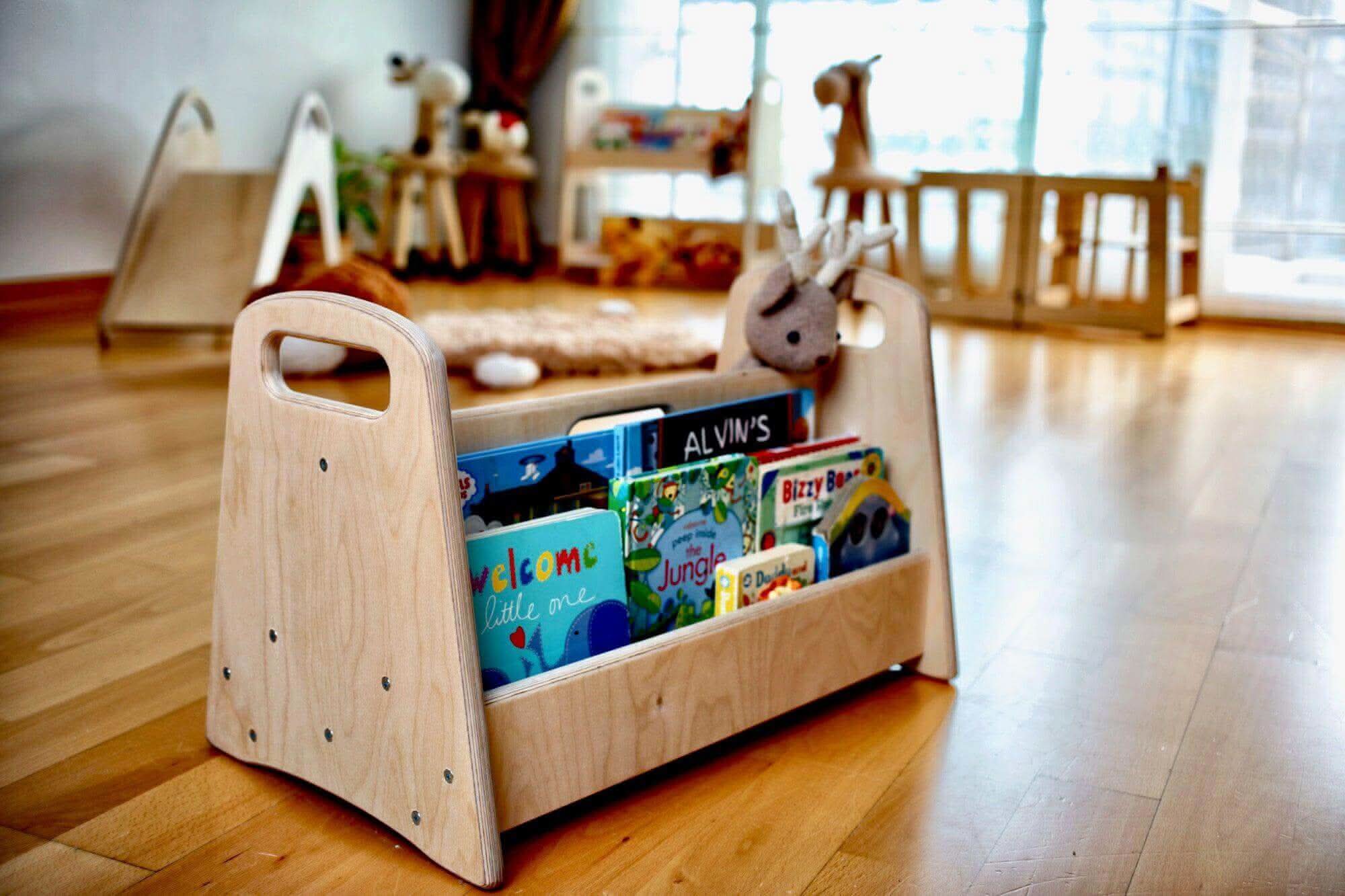 Montessori Wood Bookshelf / Medium Size