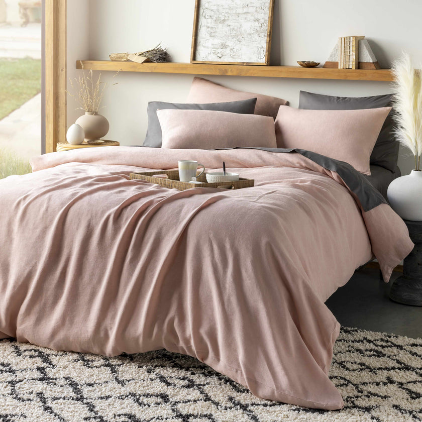 Estaca Blush Linen Bedding